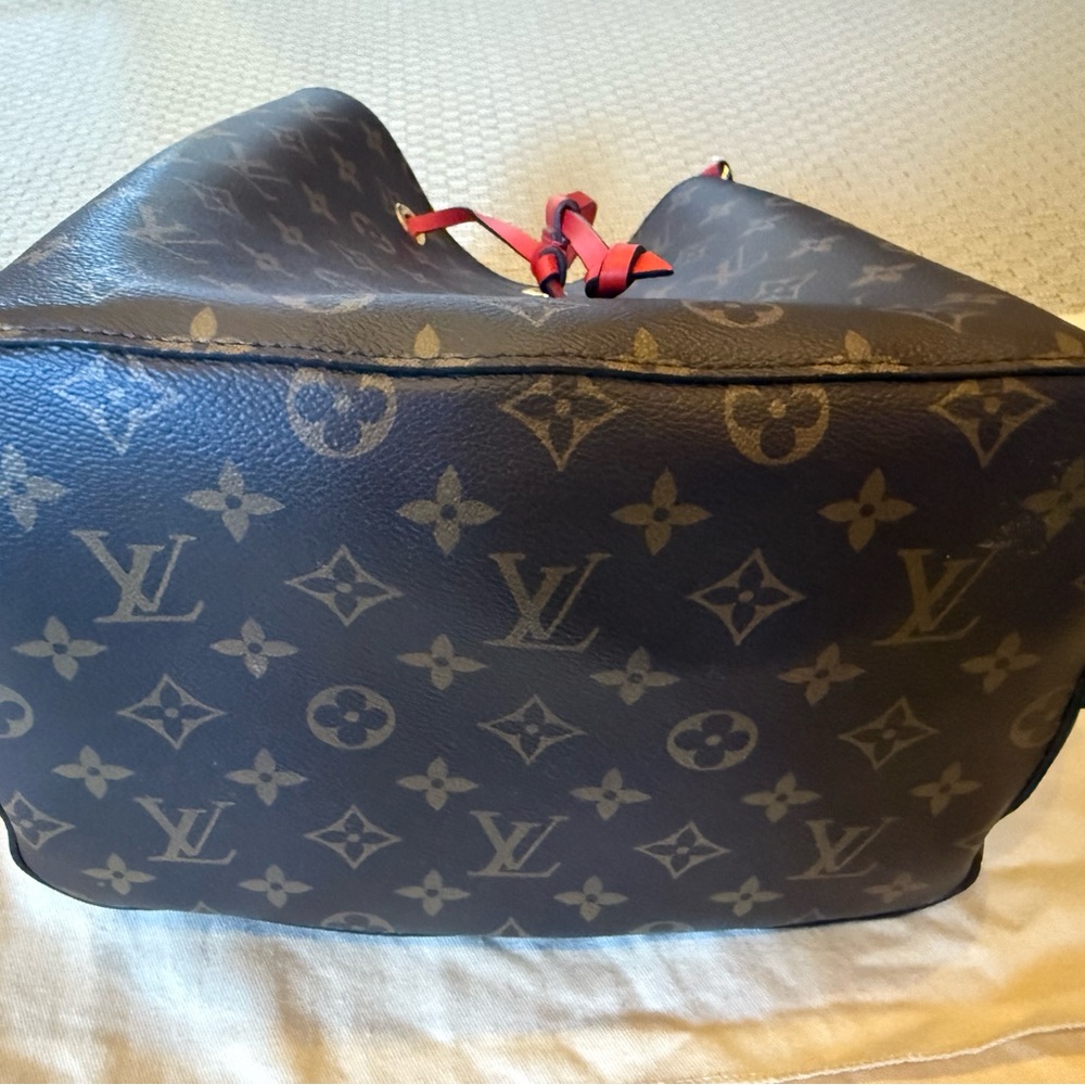 Louis Vuitton Monogram Bucket Bag - Black and Red - Picture 5 of 10
